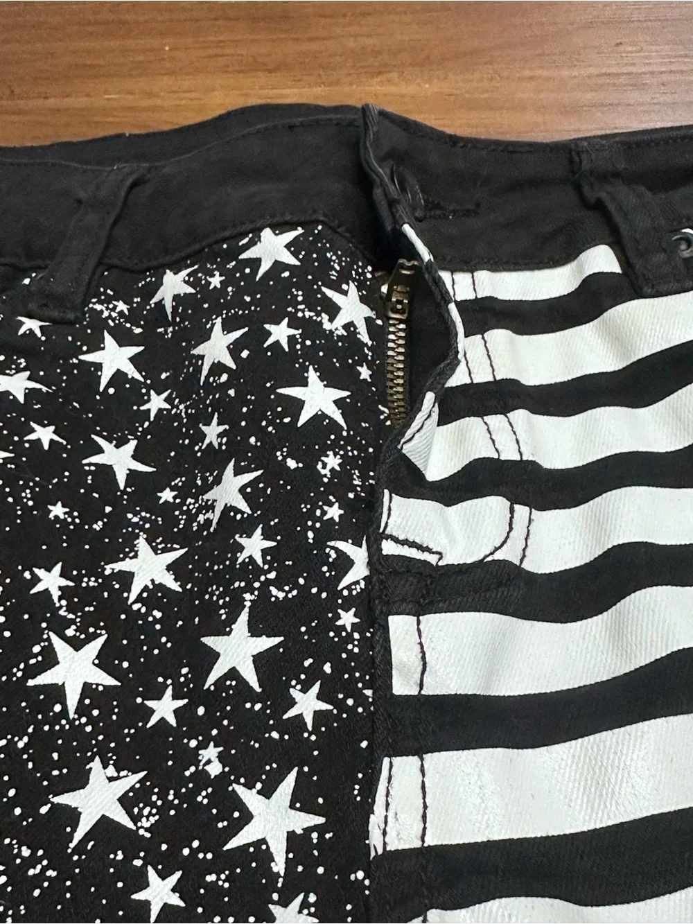 Blackheart‎ women’s American Flag Stars & Stripes Low Rise Denim Shorts Size 11